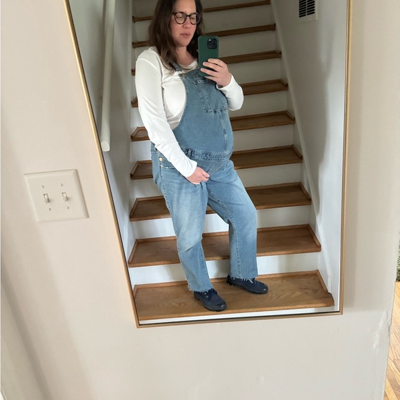 Maternity Jean Overalls - Picture 4 of 5